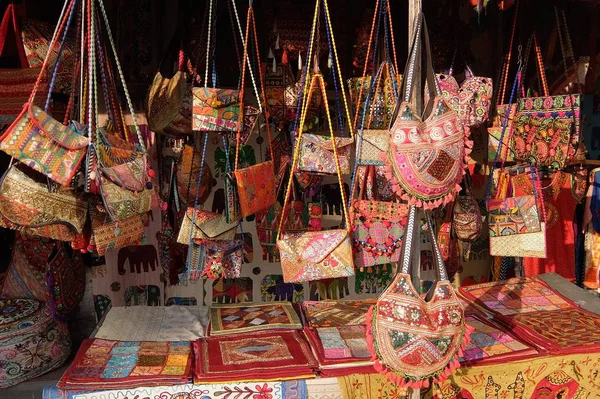 Rishikesh India November 4Th 2017 Bags Flea Market Rishikesh — Stock Photo, Image