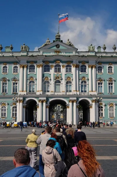 São Petersburgo Rússia Junho 2017 Linha Espera Praça Palácio Dvortsovaya — Fotografia de Stock
