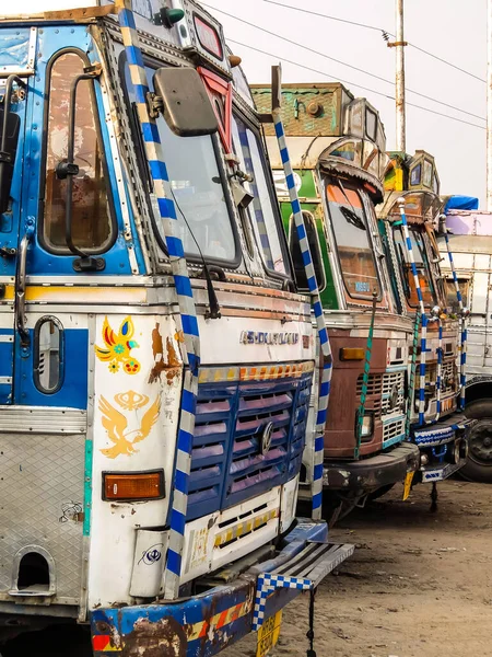 리시케시 2018 인도의 트럭들 수있는 장식품들이 — 스톡 사진