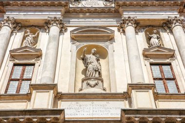 Vicenza, İtalya - Eylül 2018. Vicenza 'daki Katolik Kilisesi' nin (Chiesa di San Gaetano) güzel cephesi.