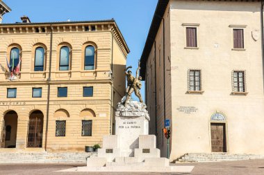 Monteforte d 'Alpone, İtalya - Eylül 2018. Monteforte d 'Alpone' da Savaş Anıtı.