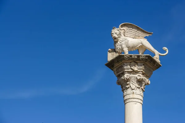 Vicenza Itália Circa Setembro 2018 Colunas Antigas Com Estátuas Piazza — Fotografia de Stock