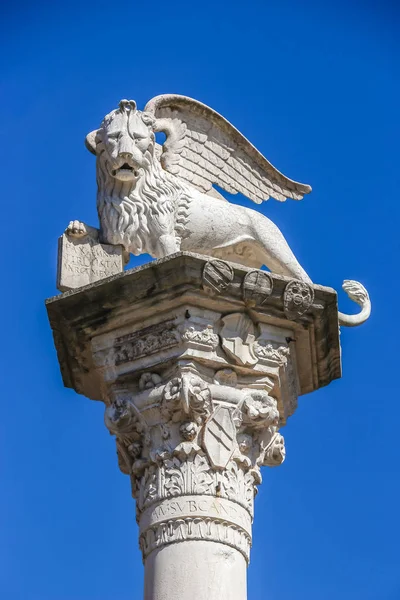 Vicenza Olaszország Nagyjából 2018 Szeptember Ókori Oszlopok Szobrokkal Piazza Dei — Stock Fotó