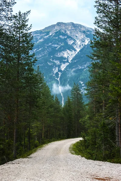 Chmurny Dzień Włoskich Górach Krajobraz Górski Prowincji Tyrol Południowy — Zdjęcie stockowe