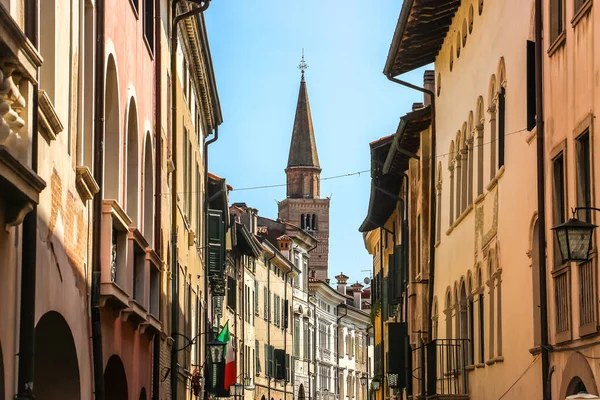 Pordenone Italy Circa August 2018 Beautiful Streets Pordenone Sunny Day — Stock Photo, Image