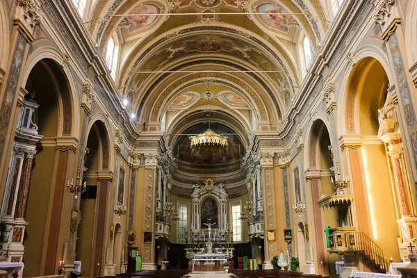 Веролавеккья Италия Сентябрь 2018 Года Интерьеры Католической Церкви Parrocchia Dei — стоковое фото