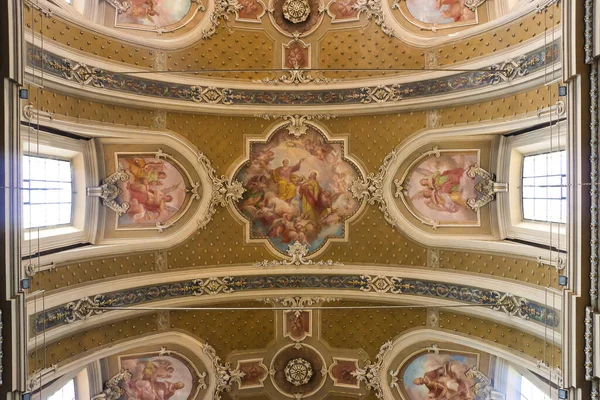 Verolavecchia Italia Circa Septiembre 2018 Interiores Iglesia Católica Parrocchia Dei — Foto de Stock