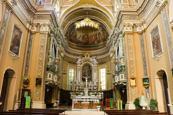 Verolavecchia Italia Circa Septiembre 2018 Interiores Iglesia Católica Parrocchia Dei — Foto de Stock