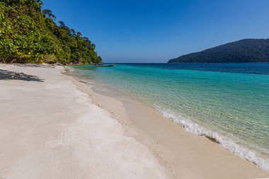 Rawi Adası beyaz kum temizleme suyu, Satun Eyaleti, Tayland