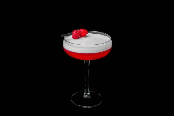 Cocktail Geïsoleerde Zwarte Achtergrond — Stockfoto