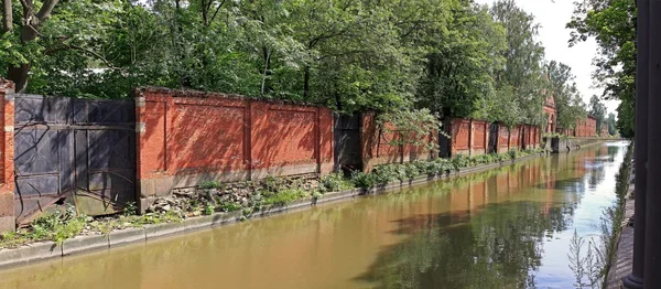 Bypass channel in Kronstadt, Russia — Stock Photo, Image