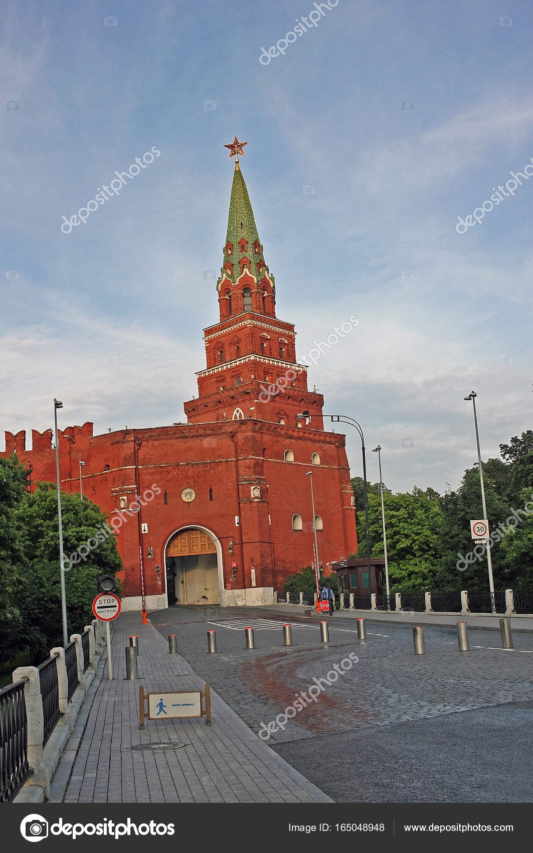 Borovitskaya tower: description and photo 53 Borovitskaya tower: description and photo 8