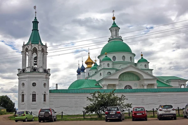 Rostow der Große. Das Spaso-Jakowlewski-Dimitrijew-Kloster. Russland — Stockfoto