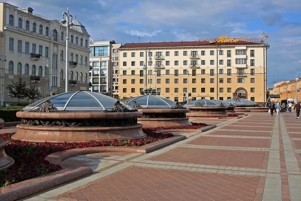 Unabhängigkeitsplatz in Minsk, Weißrussland — Stockfoto