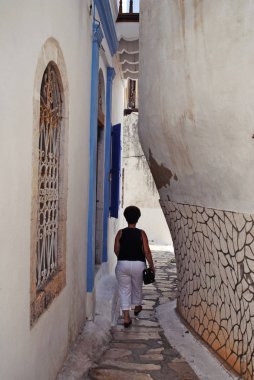 Harbour town Kastelorizo, Kastelorizo Island, Dodecanese Adaları, Yunanistan tarafından dar sokak.
