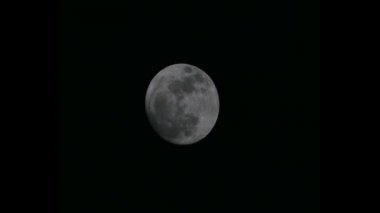 Bulut ile süper Full Moon 