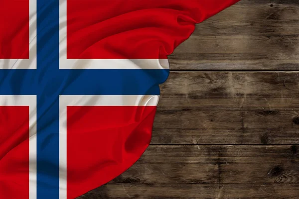 Національний прапор сучасної держави Норвегії, гарний шовк, старий фон, концепція туризму, економіки, політики, еміграції, день незалежності, копіювання простору, шаблон, горизонтальні — стокове фото