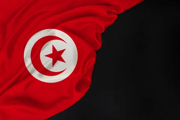 Tunisien Stat Silke Nationell Flagga Vikta Mjuka Veck Svart Blank — Stockfoto