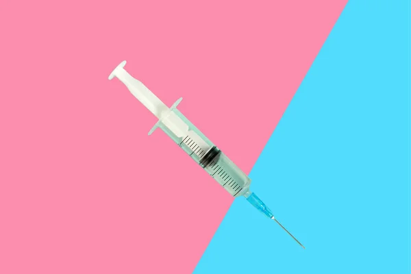 Medical Instrument Injection Syringe Needle Empty Geometric Background Pink Turquoise — Stock Photo, Image