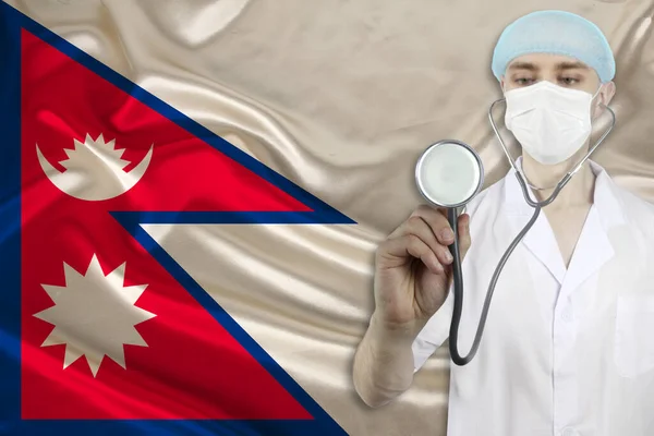 Чоловік Лікар Стетоскопом Тлі Національного Прапора Непальського Шовку Концепція Національної — стокове фото