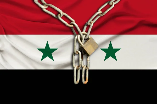 Eisenkette Und Schloss Auf Der Seidenen Nationalflagge Syriens Mit Schönen — Stockfoto