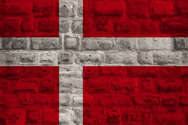 Flaga Narodowa Współczesnego Państwa Danii Starym Kamiennym Murze Historycznym Koncepcja — Zdjęcie stockowe