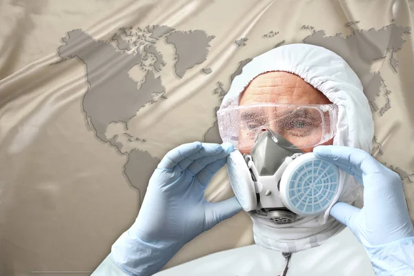 Mužský Lékař Dezinfektor Ochranném Obleku Respirátor Brýle Koncepce Biologických Chemických — Stock fotografie