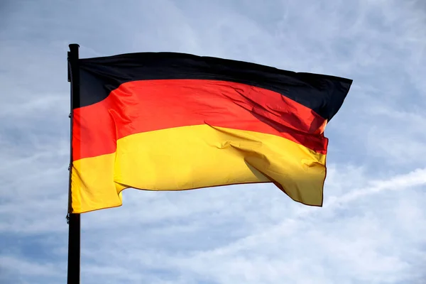 Zászló Németországi Szövetségi Köztársaság Szabadon Röpködik Szél Ellen Kék Koncepció — Stock Fotó