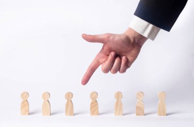 Yeni çalışanları ve uzman arama iş adamı. Personel seçimi ve yönetimi takım içinde kavramı. İşten çıkarma ve işe alma insanların çalışma. İnsan kaynakları yönetimi. Kelle avcısı