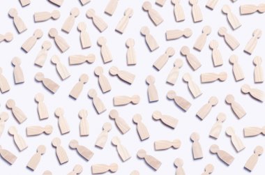 Ahşap figürler beyaz bir arka plan üzerinde insanların. S kavramı