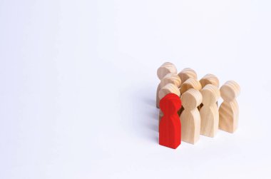 İnsanlar bu pimlerden hiçbirinin oluşumunda stand. Bouwling oyunu. W