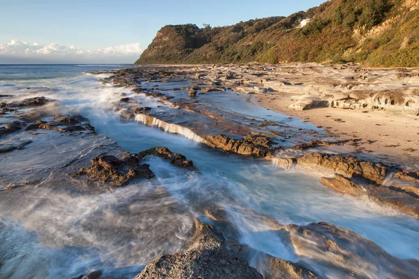 Drammatico Paesaggio Marino Luce Del Mattino Dudley Beach Newcastle Nsw — Foto Stock