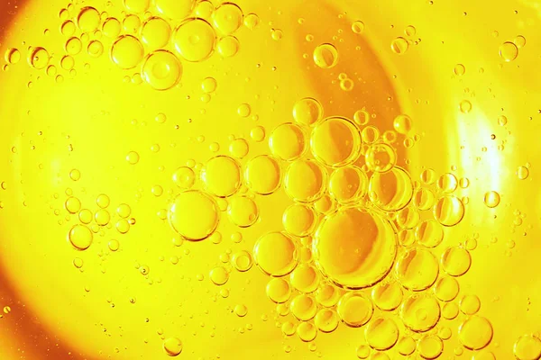 Oil Water Bubbles Yellow Background — ストック写真