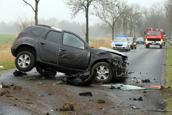 Accident de voiture avec dommages totaux — Photo