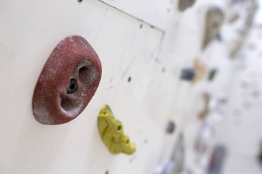 Kapalı kaya kaya tırmanışı yakın