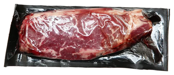Lufttät vakuum förpackade Strip Steak Stockbild