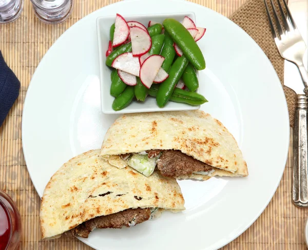 Mediterranean Middle East Fusion Beef Pita — Stock Photo, Image