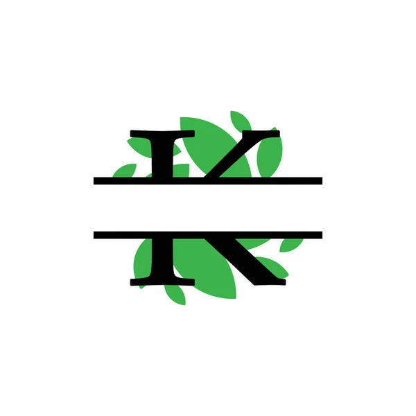 Počáteční k zelené listy monogram rozdělené písmeno počáteční vektor izolován — Stockový vektor