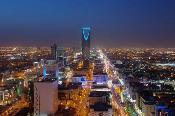 Skyline von Riad bei Nacht # 2 — Stockfoto