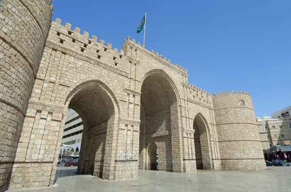 Porte de Makkah dans la vieille ville de Jeddah — Photo