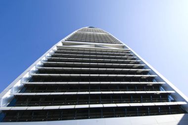 Riyad, Suudi A Al Faisaliah Tower cephe üzerinde 21 Ekim 2007