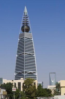 Al Faisaliah Kulesi ve çevresi 21 Ekim, 2007 Riyad