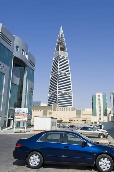 Al Faisaliah Kulesi ve çevresi 21 Ekim, 2007 Riyad