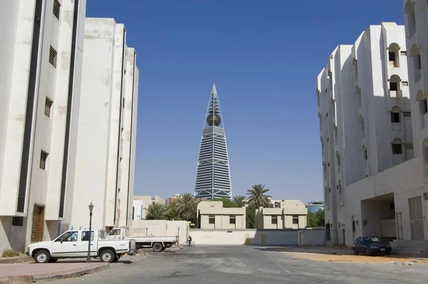 Al Faisaliah Kulesi ve çevresi 21 Ekim, 2007 Riyad