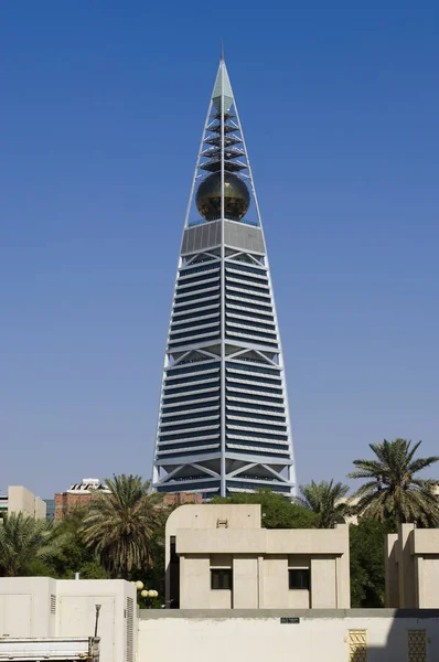 Al Faisaliah Kulesi ve çevresi 21 Ekim, 2007 Riyad