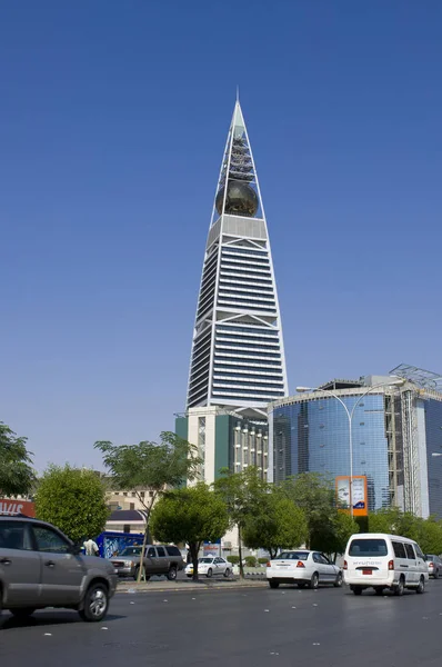 Al Faisaliah Kulesi ve çevresi 21 Ekim, 2007 Riyad