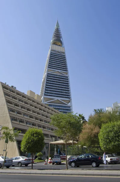 Al Faisaliah Kulesi ve çevresi 21 Ekim, 2007 Riyad