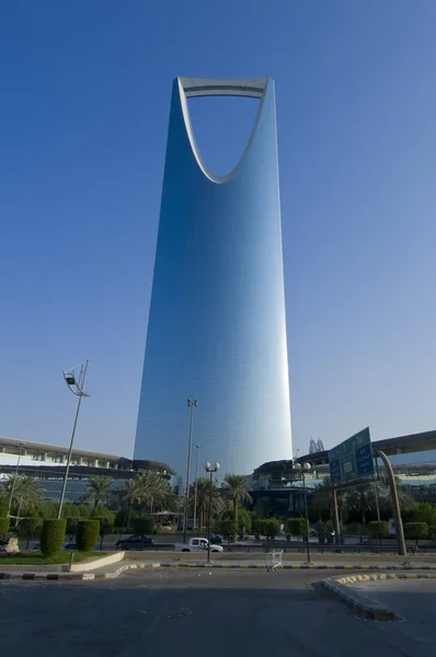 RIYADH - October 21: Kingdom Tower and Surroundings on October 2 — Stock Photo, Image