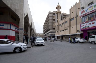 Dükkanlar ve alışveriş içinde eski 