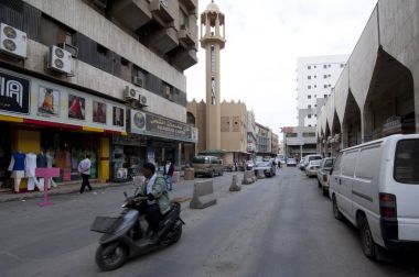 Dükkanlar ve alışveriş içinde eski 